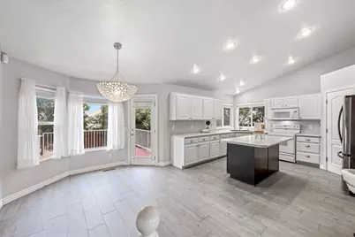 7 N Reflection Way, Saint George, UT 84770 - Photo 11