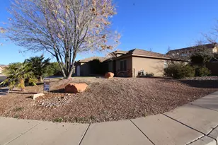 912 N Rolling Hills Rd, Washington, UT 84780 - Photo 3