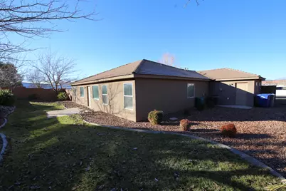 912 N Rolling Hills Rd, Washington, UT 84780 - Photo 3