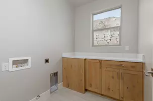 384 N 200 E, La Verkin, UT 84745 - Photo 15