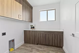 445 N 250 E, La Verkin, UT 84745 - Photo 15