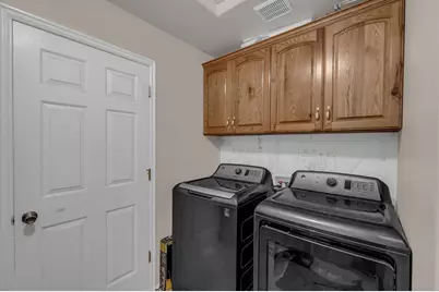 751 E Majestic Dr, Washington, UT 84780 - Photo 19