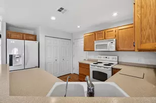 4358 S Flowering Hills Dr, Saint George, UT 84790 - Photo 9