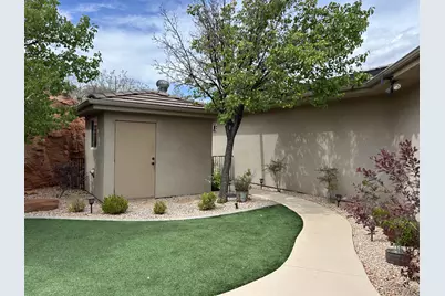 1442 W Grande, Washington, UT 84780 - Photo 63