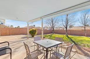 372 E 400 S, Ivins, UT 84738 - Photo 23