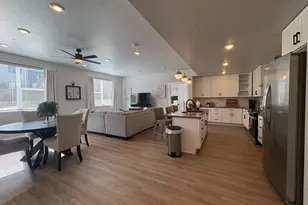 206 N Chaparral Dr, Hurricane, UT 84737 - Photo 9