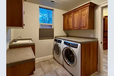 2286 Malaga Ave, Santa Clara, UT 84765 - Photo 27