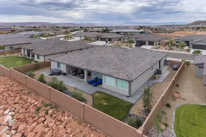 2046 N Vista Springs Dr, Washington, UT 84780 - Photo 45