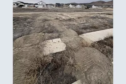 2323 E Sunflower Drive Dr #443, Eagle Mountain, UT 84005 - Photo 3