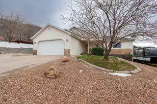 54 E 200 S, La Verkin, UT 84745 - Photo 1