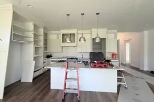 445 W Rosina Cir, Washington, UT 84780 - Photo 15