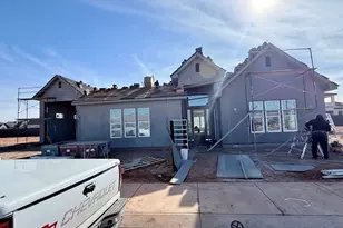 445 W Rosina Cir, Washington, UT 84780 - Photo 1