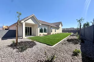 445 W Rosina Cir, Washington, UT 84780 - Photo 21