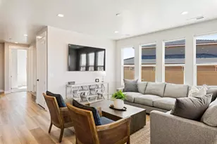 1109 N Paseos St, Washington, UT 84780 - Photo 7