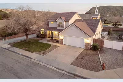 584 E Meadow Ln, Washington, UT 84780 - Photo 3