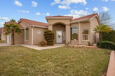 426 S Coyote Way, Ivins, UT 84738 - Photo 1