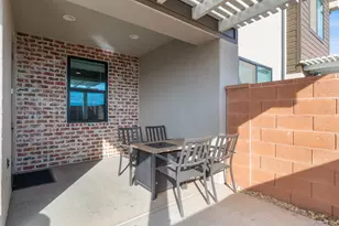 960 Heritage Dr, Santa Clara, UT 84765 - Photo 33