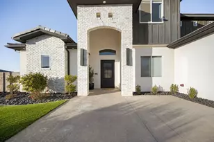 1437 E Centaurus Wy, Washington, UT 84780 - Photo 5