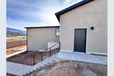 2509 W Scenic Dr, Cedar City, UT 84720 - Photo 3