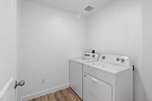 1523 S Fins Rd, Washington, UT 84780 - Photo 17