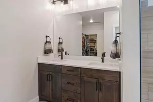 4589 S Sophia Ln, Washington, UT 84780 - Photo 9