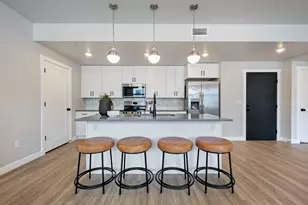 206 N Chaparral Dr, Hurricane, UT 84737 - Photo 9