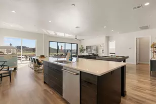 2248 N Double Eagle Ln, Washington, UT 84780 - Photo 27