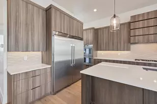 697 E Coral Autumn Ln, Ivins, UT 84738 - Photo 23