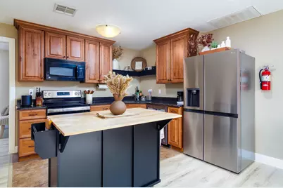 840 N Main St, Hurricane, UT 84737 - Photo 21