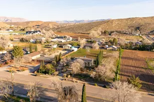 140 N Main St, Leeds, UT 84746 - Photo 27