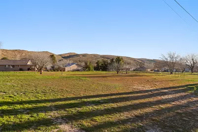 140 N Main St, Leeds, UT 84746 - Photo 25