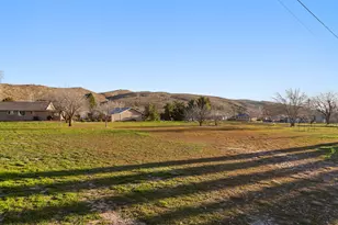 140 N Main St, Leeds, UT 84746 - Photo 25