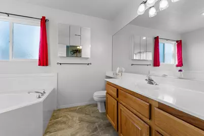 140 N Main St, Leeds, UT 84746 - Photo 13