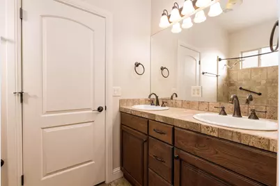 345 E 1575 S, Washington, UT 84780 - Photo 23
