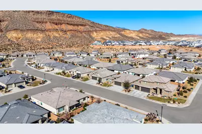 559 S Ascend Dr, Washington, UT 84780 - Photo 25
