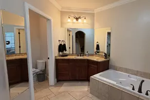 810 S Dixie Dr, Saint George, UT 84770 - Photo 11