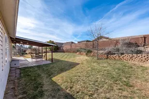 575 N 1590 W, Saint George, UT 84770 - Photo 21