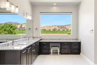 1476 W Canyon Tree Dr, Saint George, UT 84770 - Photo 27