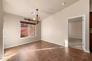 312 E Desert Rose Way, Ivins, UT 84738 - Photo 17