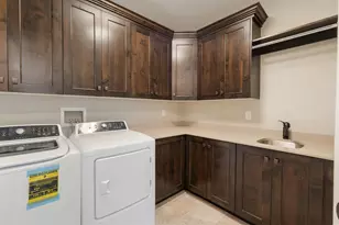 2892 S 3300 W, Hurricane, UT 84737 - Photo 25