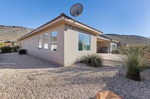 2892 S 3300 W, Hurricane, UT 84737 - Photo 33