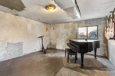 258 E 500 N, Washington, UT 84780 - Photo 31