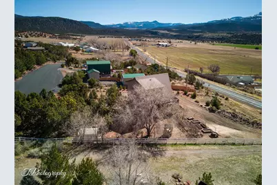 342 E Foothill Cir, Central, UT 84722 - Photo 7