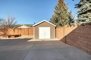 693 E Red Cedar Dr, Cedar City, UT 84721 - Photo 7