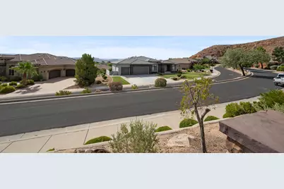 1389 N Boston Rd, Washington, UT 84780 - Photo 7