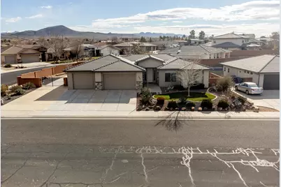 3487 W Park View Dr, Hurricane, UT 84737 - Photo 5