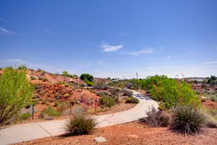 1144 N Spring Valley Dr, Washington, UT 84780 - Photo 41