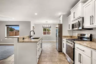 179 S 435 Cir W, Ivins, UT 84738 - Photo 23