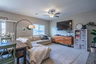 1001 W Curly Hollow Dr, Saint George, UT 84770 - Photo 13