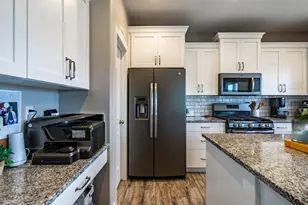 1001 W Curly Hollow Dr, Saint George, UT 84770 - Photo 29